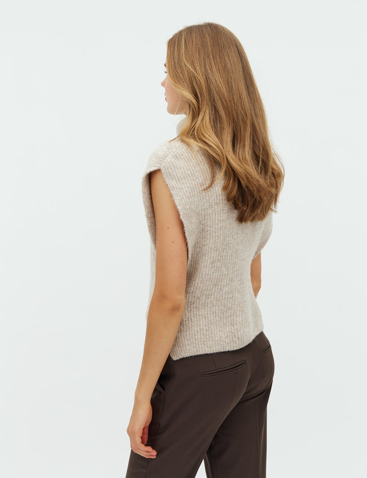 MBYMTRISTINA Scarf