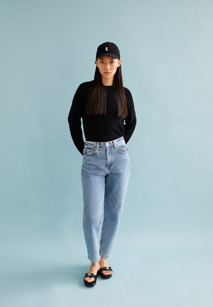 AAMAIRAA Mom Jeans