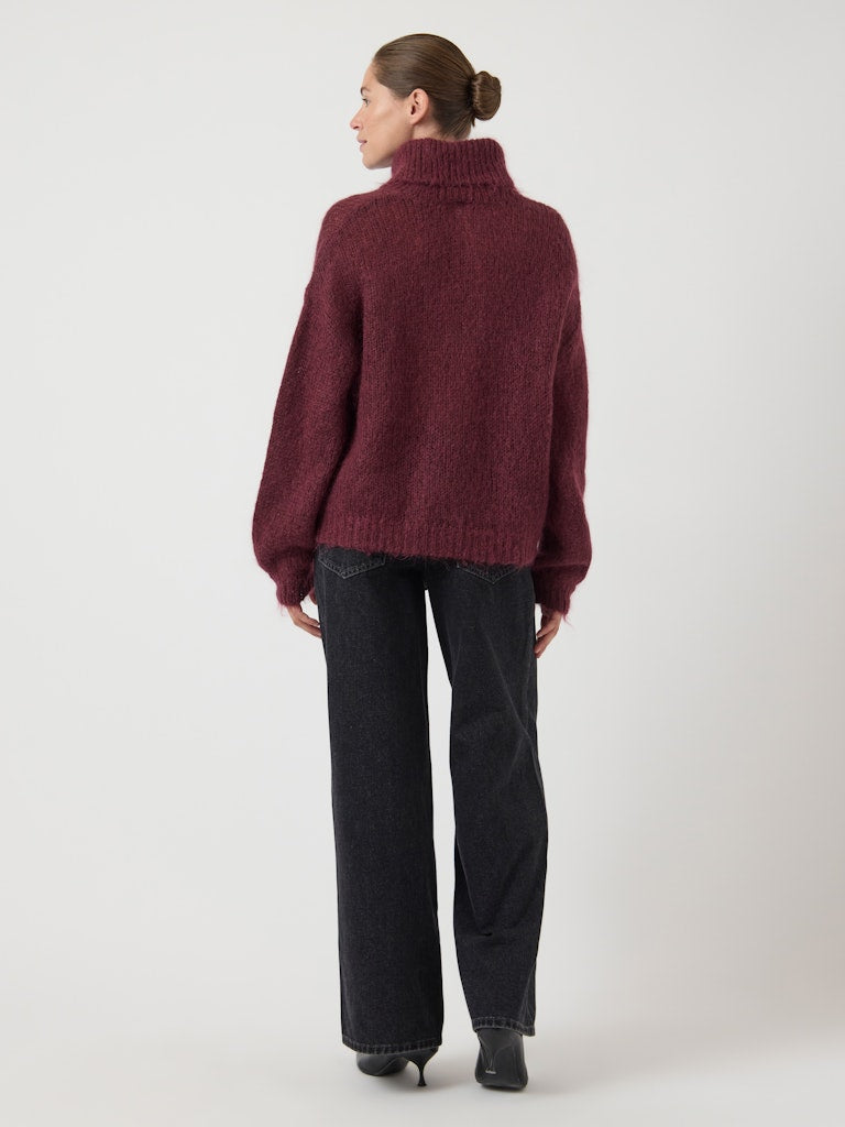 YASLAMBI Knit Rollneck Pullover
