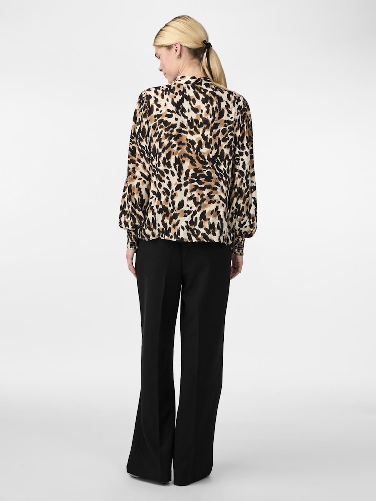 YASALIRA Black Leo