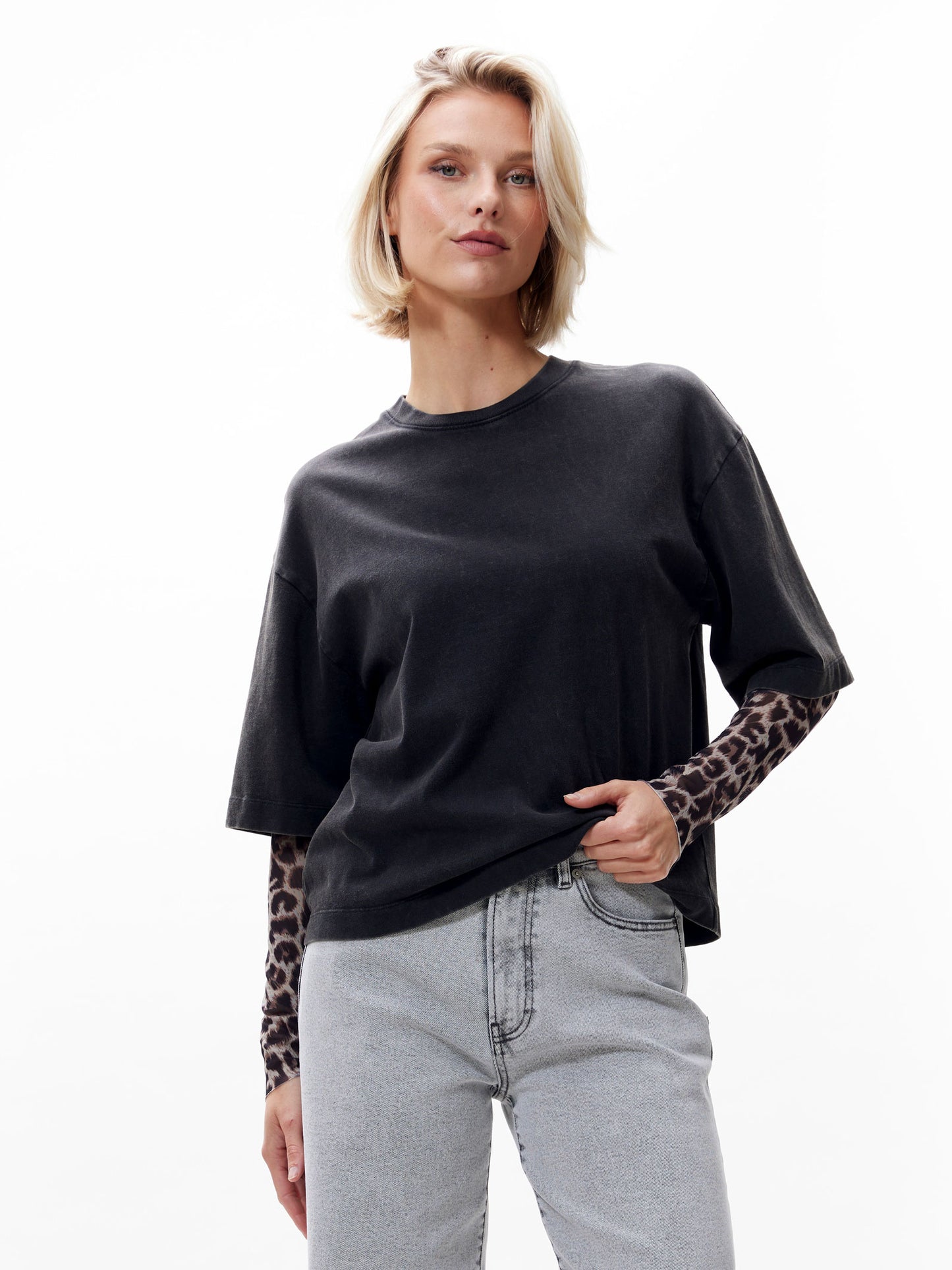 CWJLEOPARD Mesh Sleeves