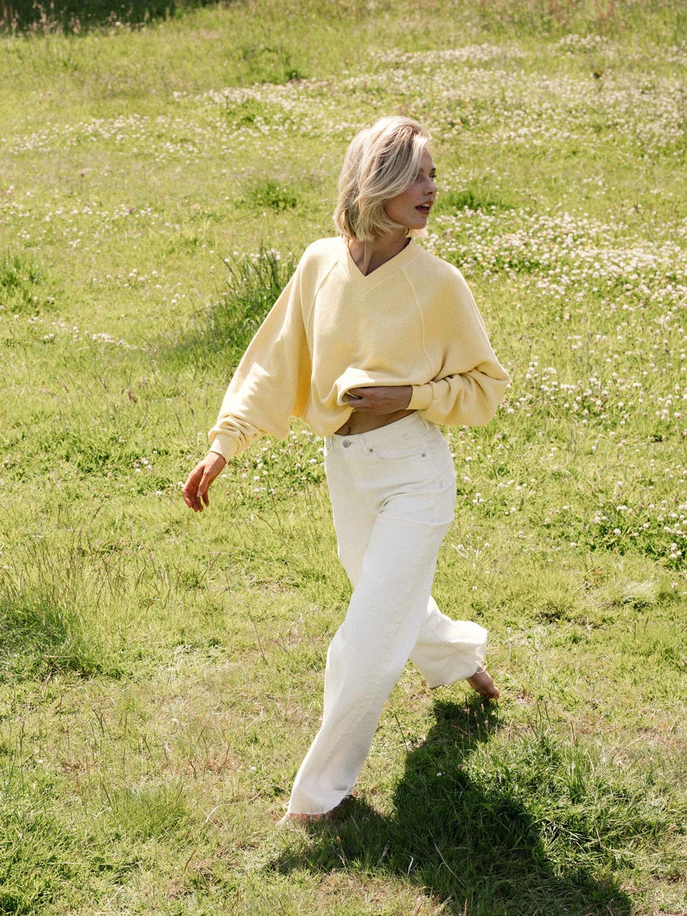 CWJSWEATER V-Neck Mellow Yellow