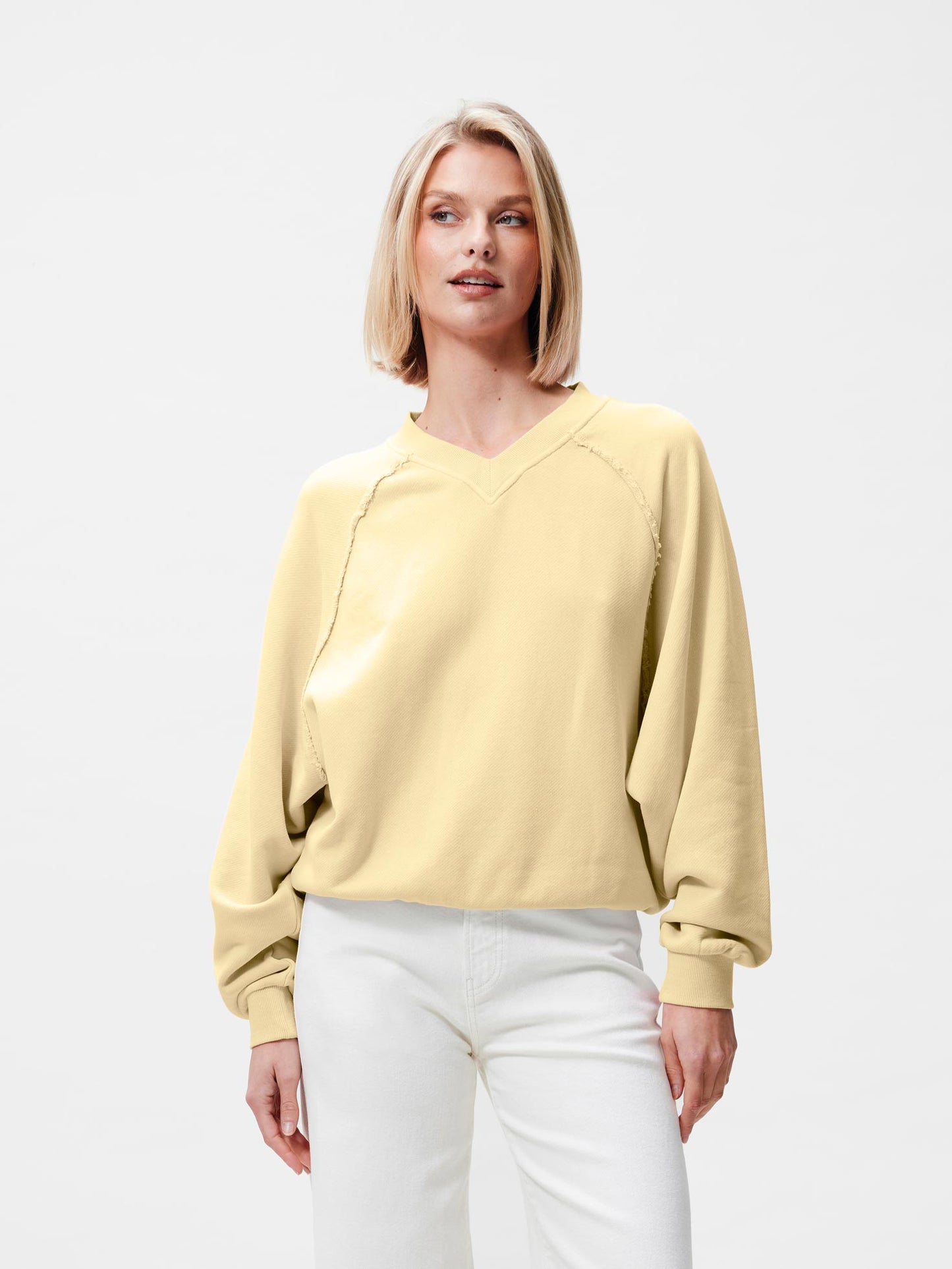CWJSWEATER V-Neck Mellow Yellow