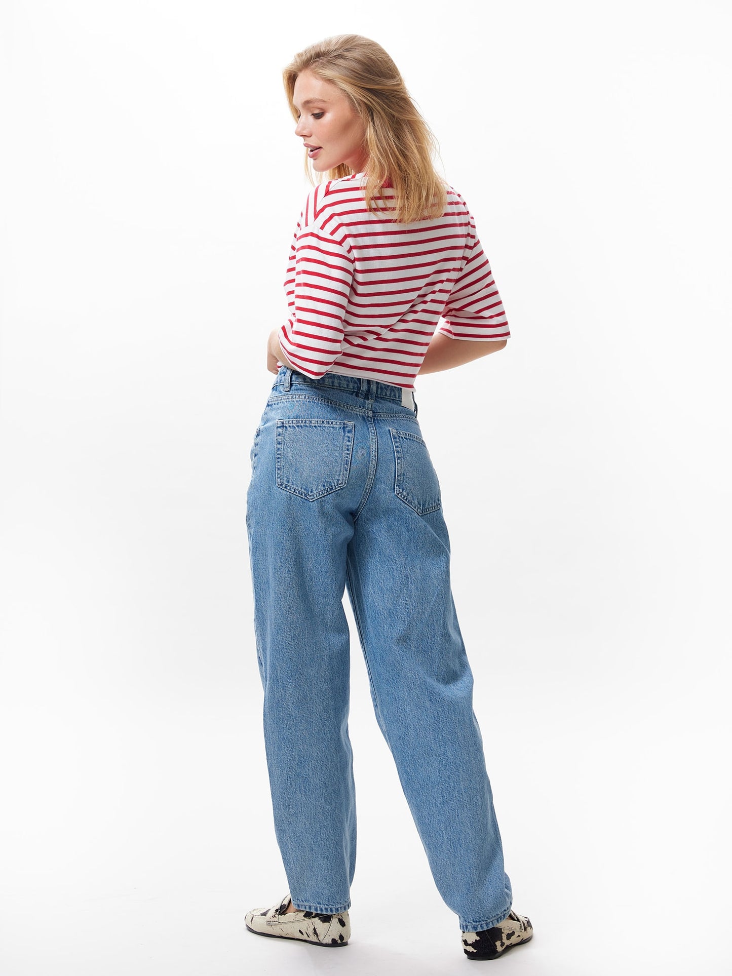 CWJBARREL Topstitch Jeans