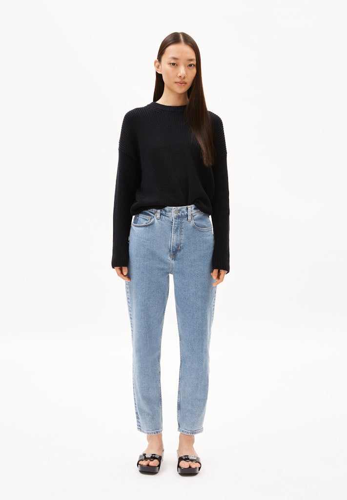 AAMAIRAA Mom Jeans