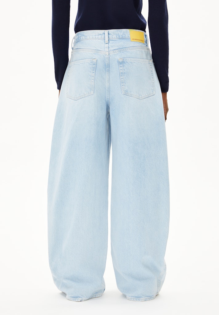 AAAALTHEA Barrel Jeans