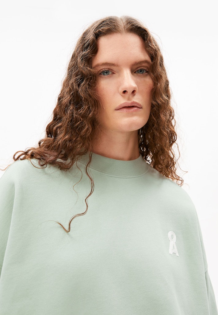 AAALIZAA Iconic Sweater Foam