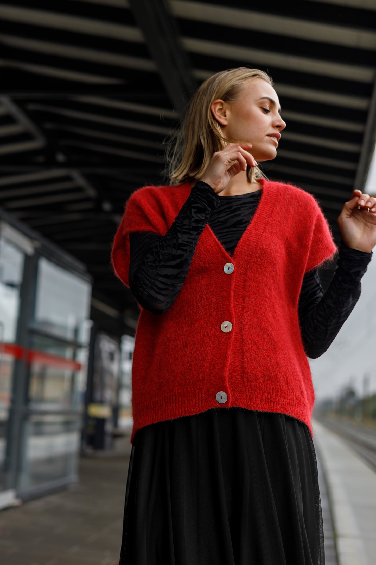 BCZENIA Mesh Blouse Black