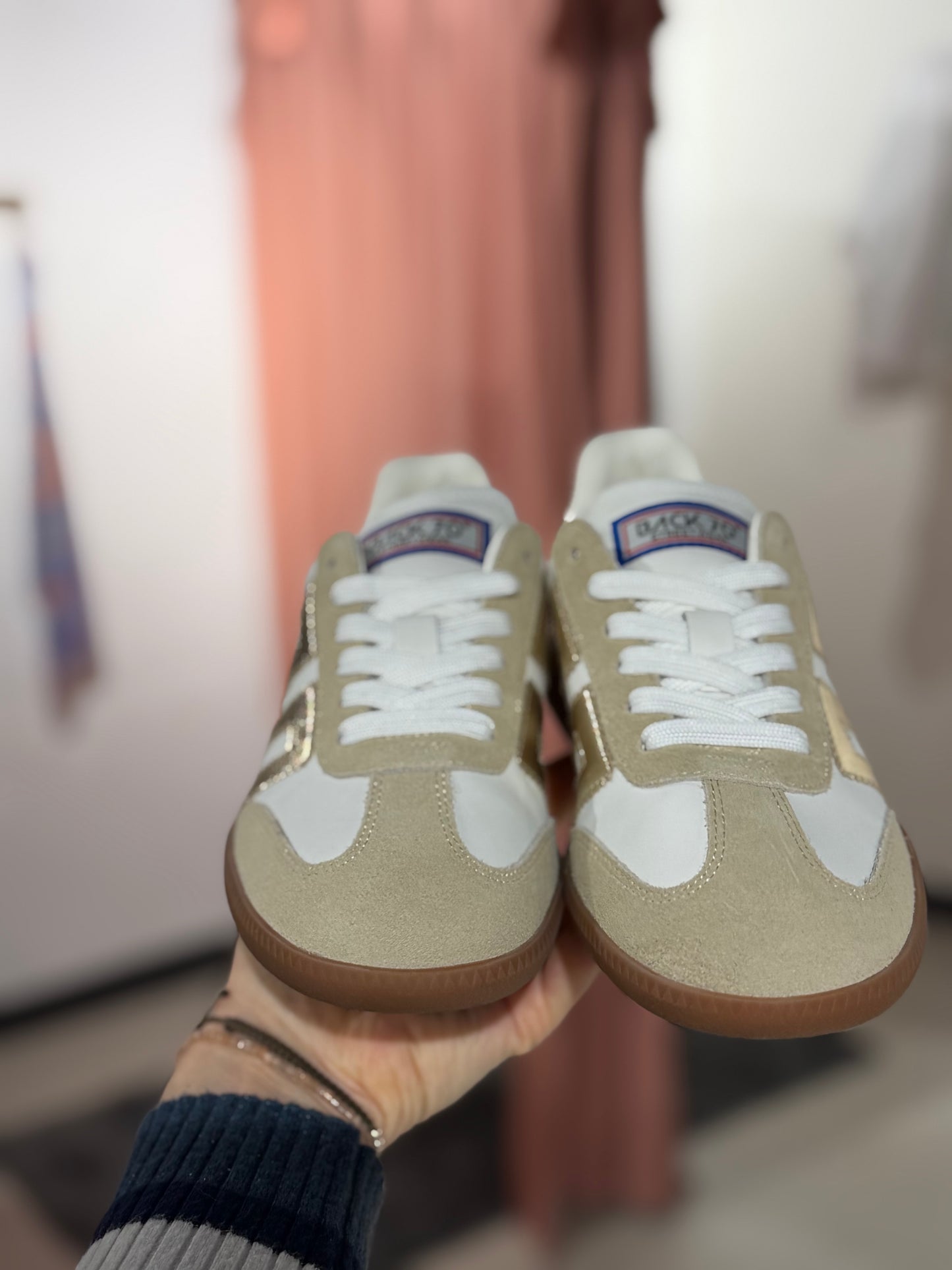 BACK70CLOUD Metallic Gold