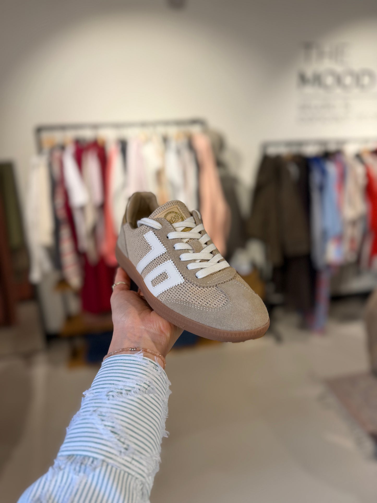 BACK70GHOST IUTA Beige