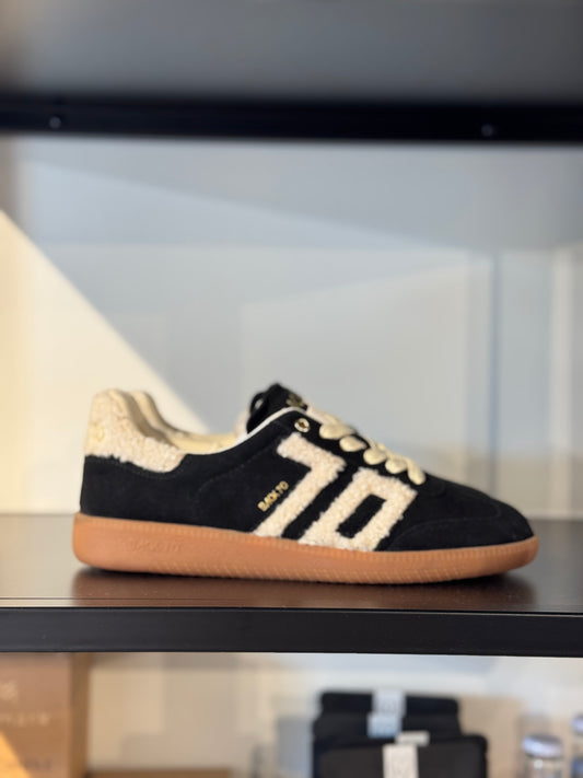 BACK70CLOUD Beige Black