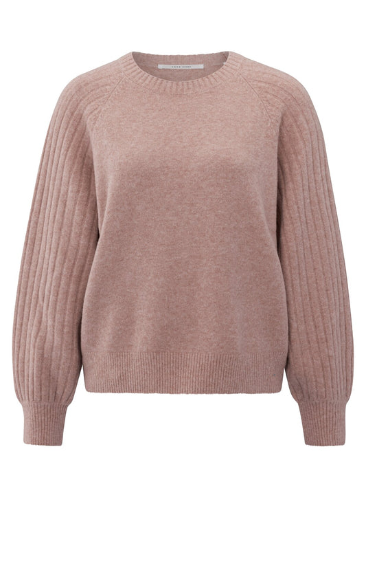 YAYAKNITTED Sweater