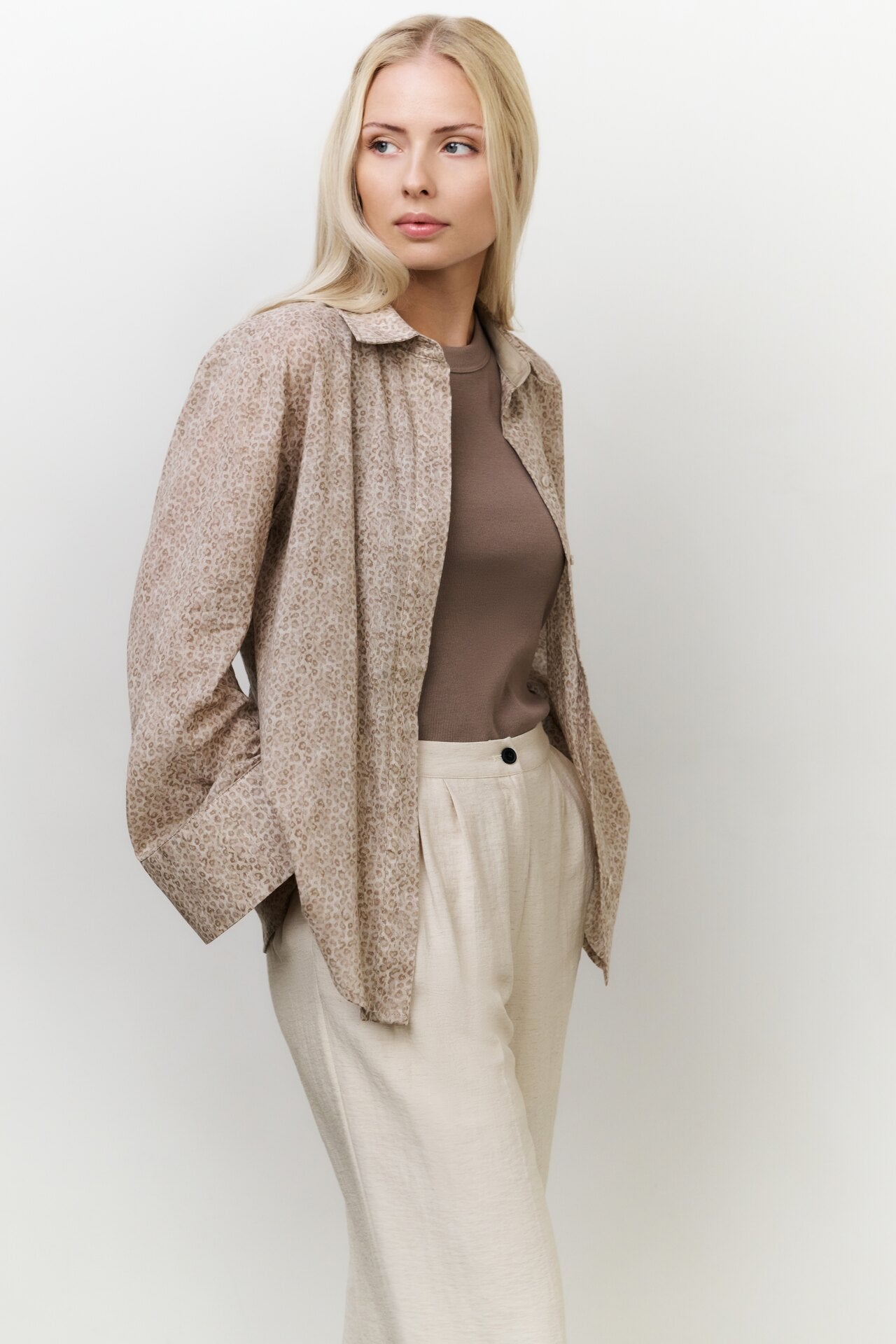YAYALEOPARD Blouse