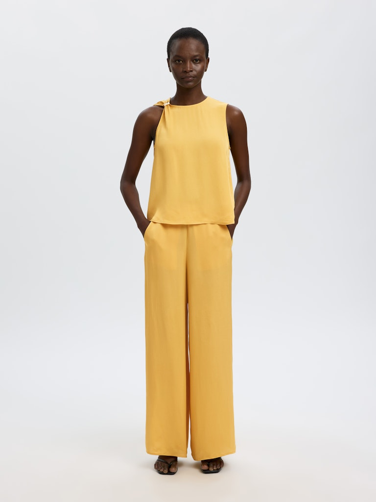 SLFLAURA Top