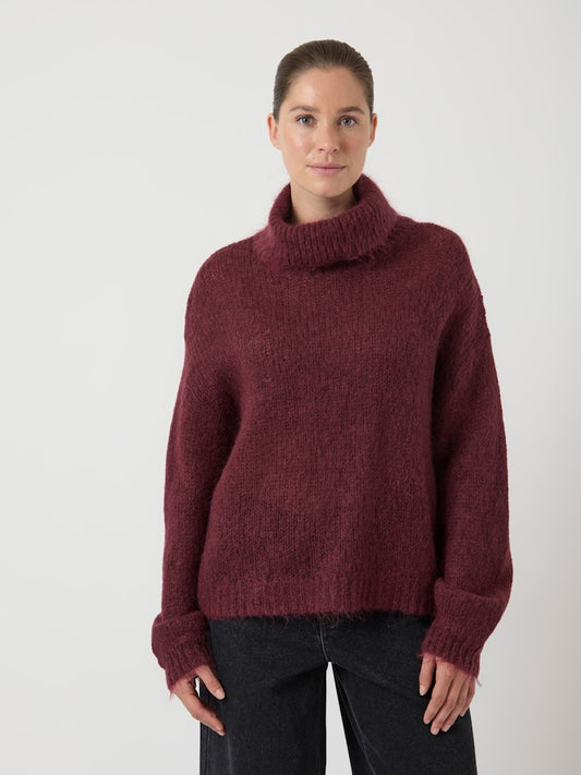 YASLAMBI Knit Rollneck Pullover